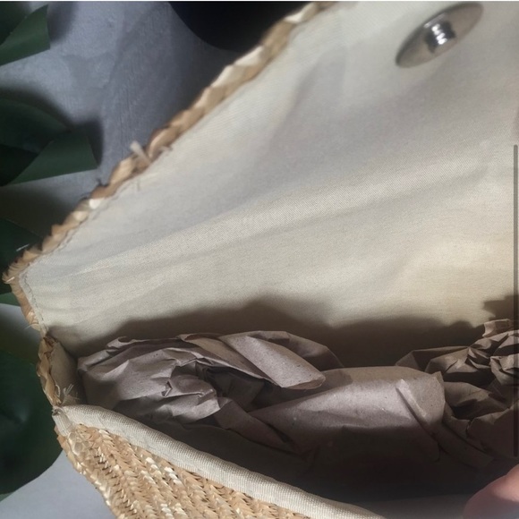 NEW Straw Clutch - Picture 4 of 4